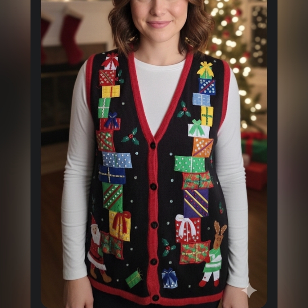 Beautiful Vintage Colorful Bobbie Brooksβ Christmas Sweater Vest 3D Patchwork 8